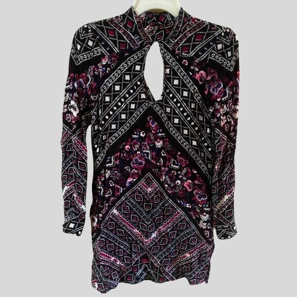 Express Tunic Mini Dress Women's Size XS Black Floral Boho Geometric Keyhole - Picture 2 of 10